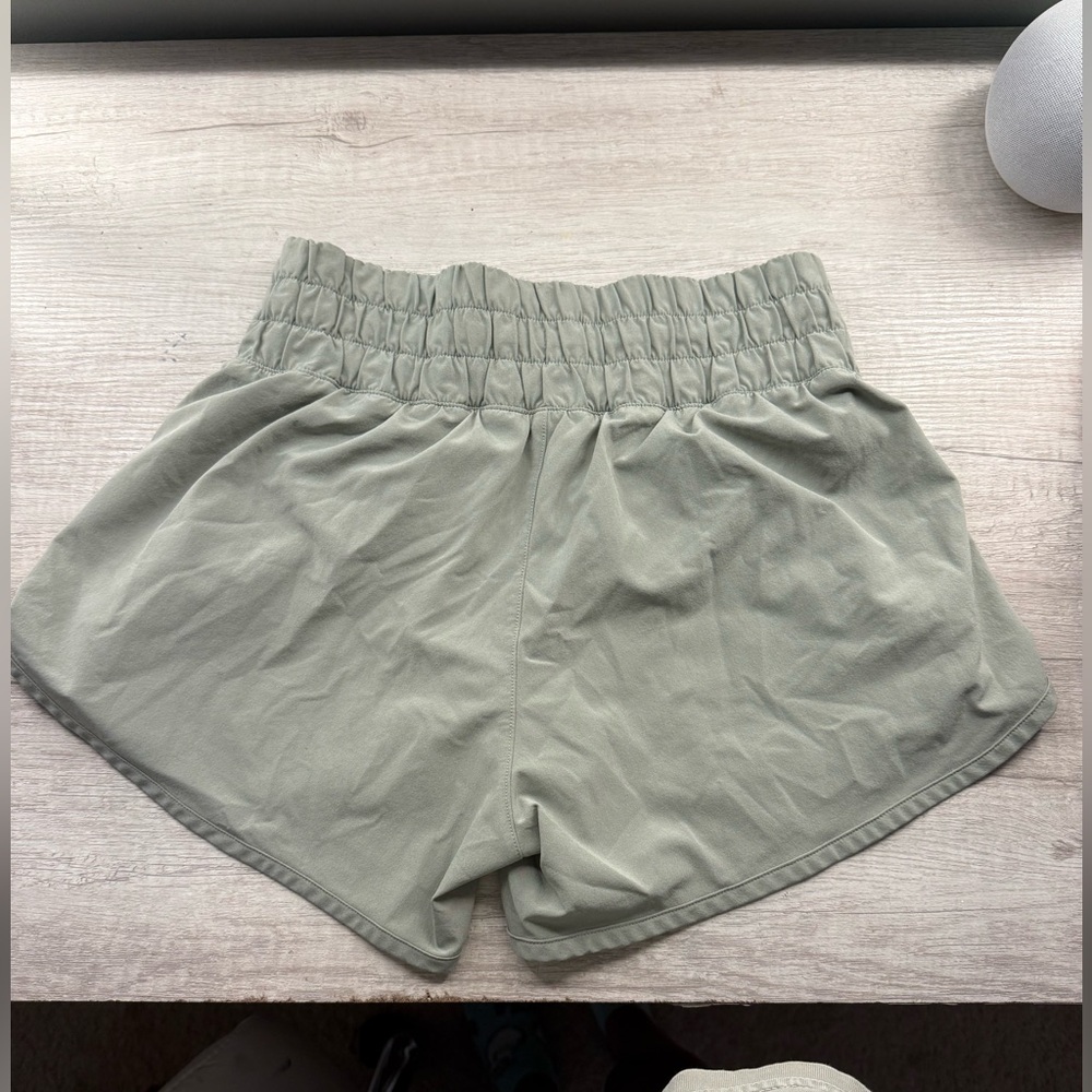 Athleta High Waist Sage Shorts